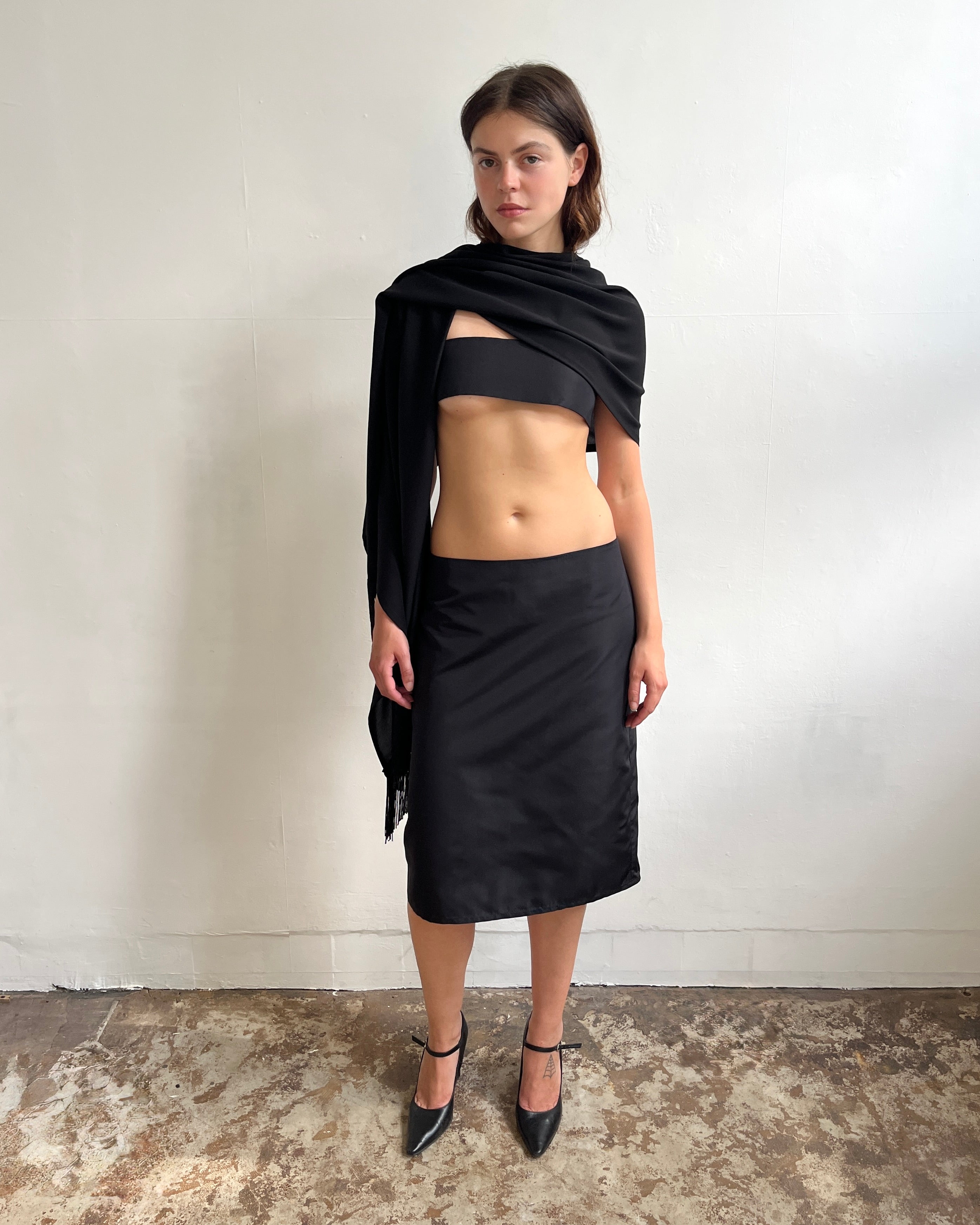018 BELLONA SCARF BLACK